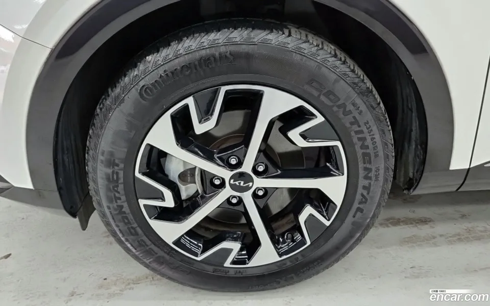 Kia Sportage Hybrid 2WD 2023 — миниатюра 2