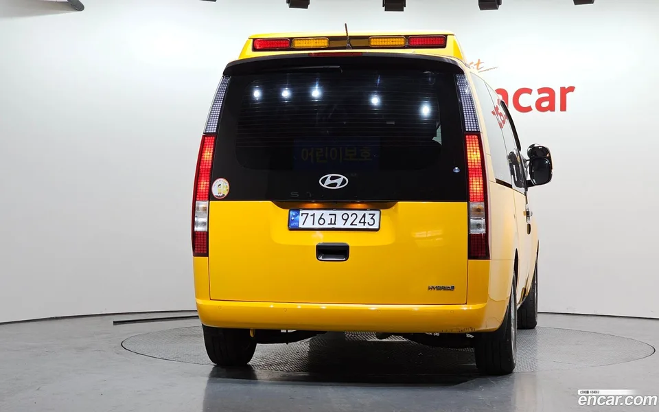 Hyundai Staria HEV 1.6 2024 — миниатюра 4