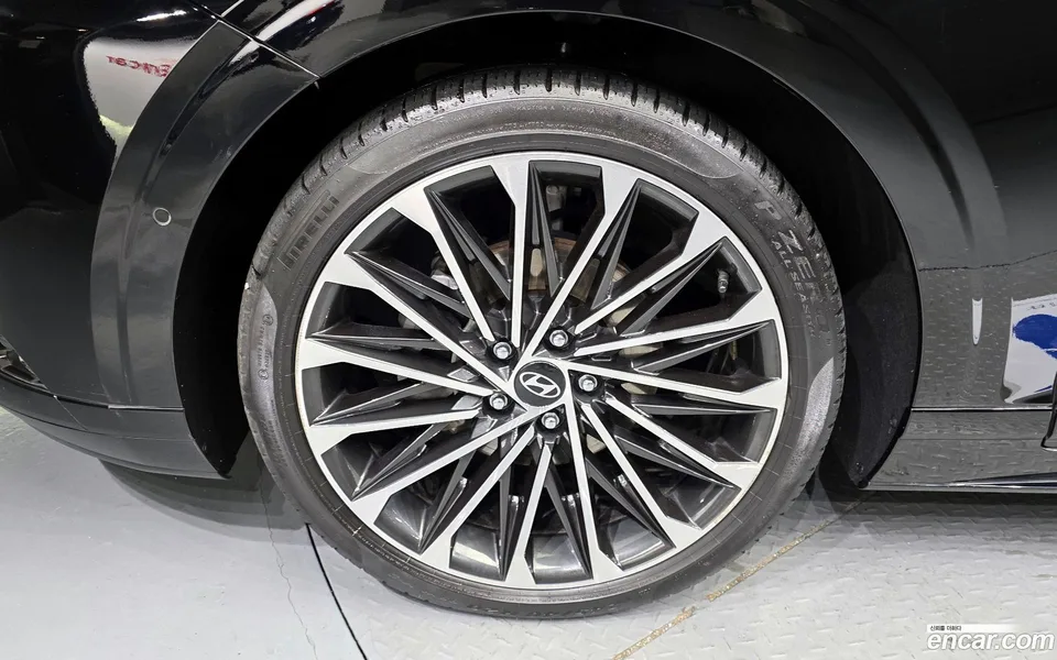 Hyundai Grandeur Hybrid 2023 — миниатюра 2