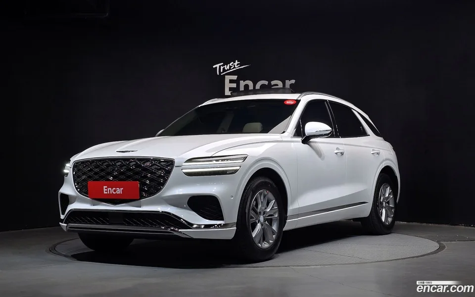 Genesis GV70 2.5T 2WD 2026 — фото 1, купить с доставкой в Москву