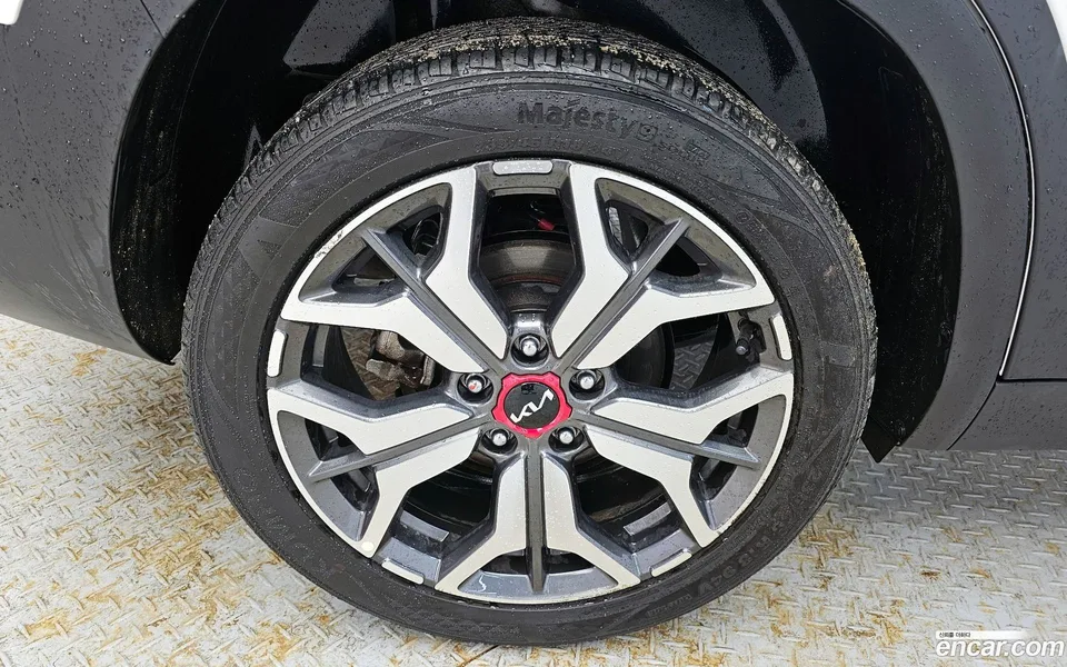 Kia Seltos 1.6 2WD 2022 — миниатюра 2
