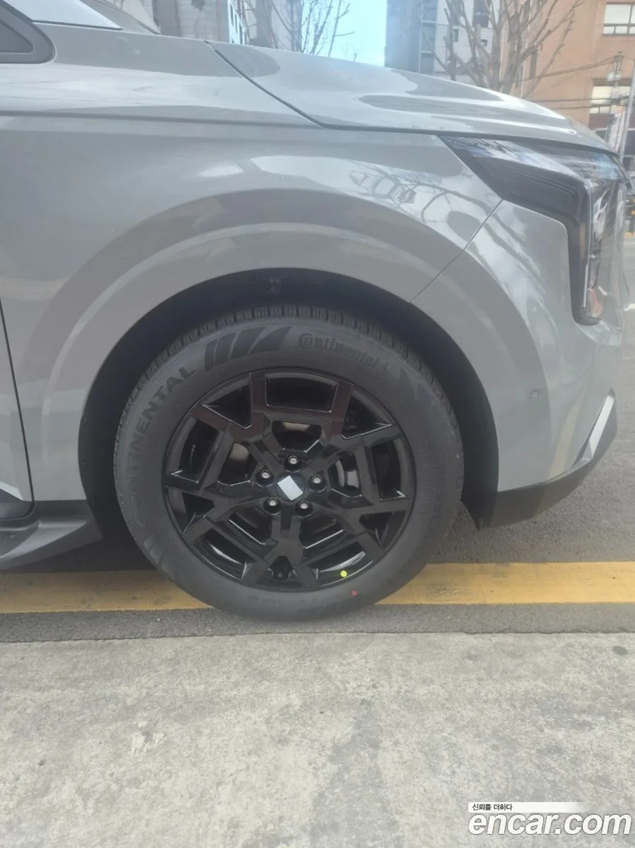 Kia Carnival HEV 7 X Line 2026 — миниатюра 3