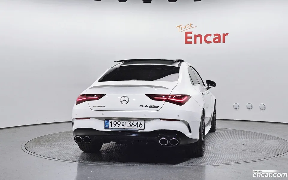Mercedes-Benz CLA-Class AMG CLA 45 S 4MATIC+ 2025 — миниатюра 4