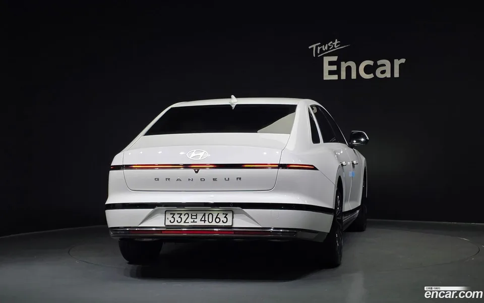 Hyundai Grandeur Hybrid 2025 — миниатюра 4