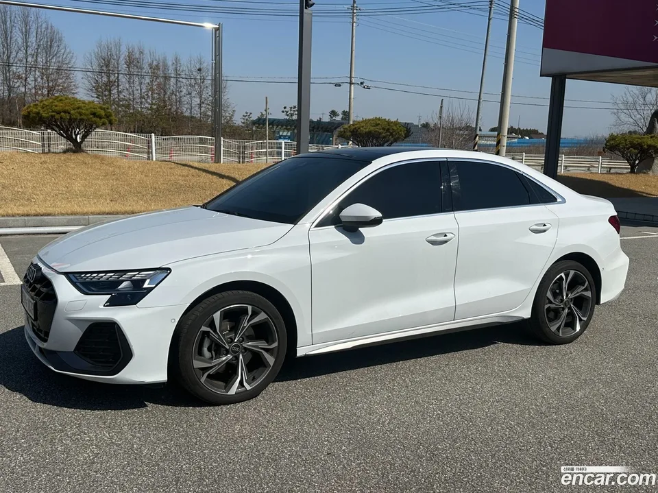 Audi A3 (8Y) 40 TFSI 2025 — фото 1, купить с доставкой в Москву