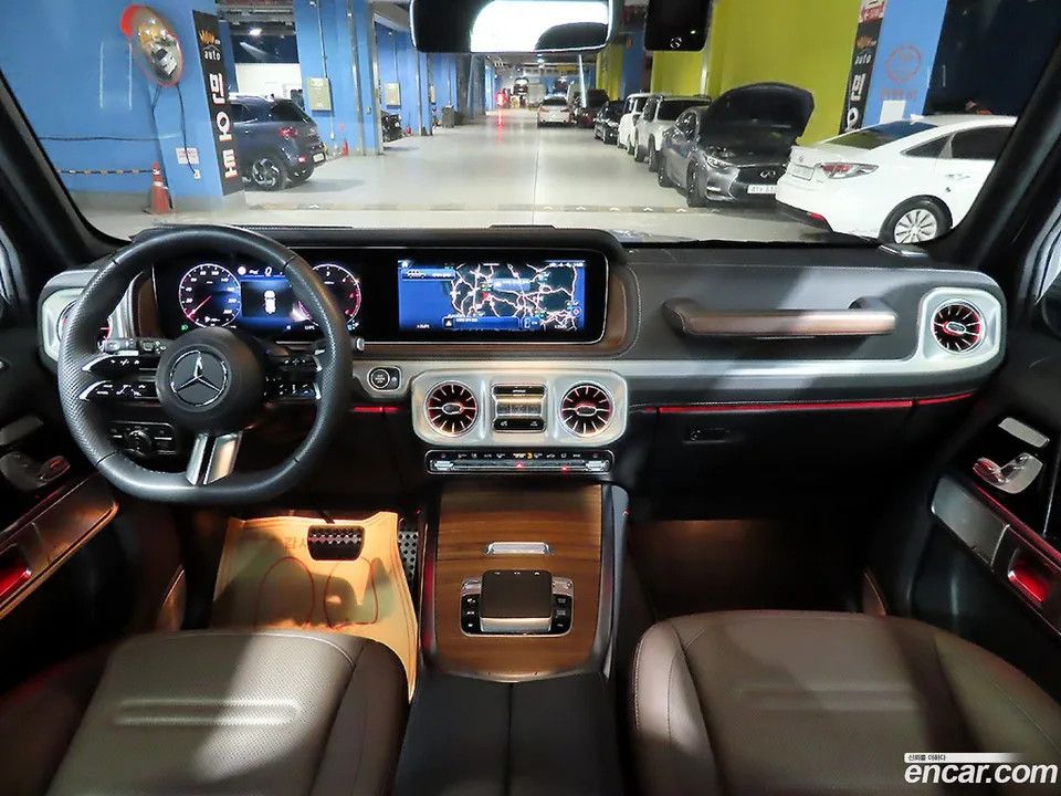 Mercedes-Benz G-Class G450d 2025 — миниатюра 2