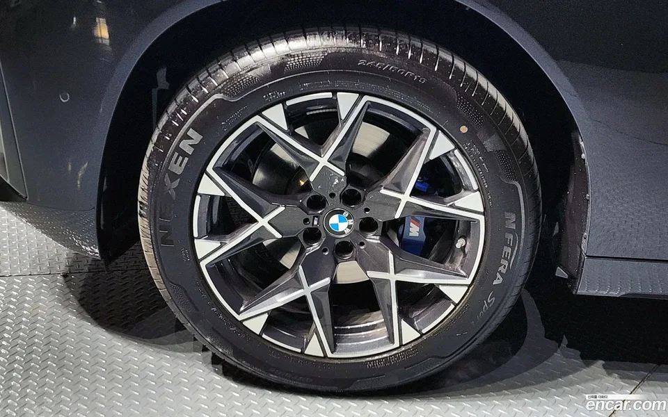 BMW X3 xDrive 20 M 2025 — миниатюра 2