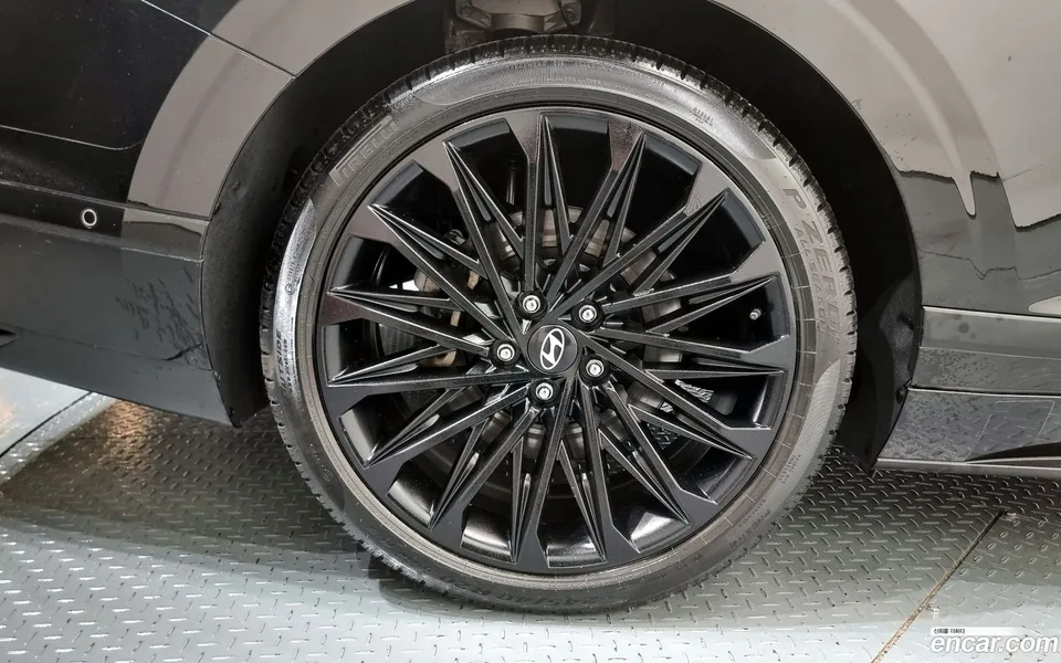 Hyundai Grandeur 3.5 2WD 2023 — миниатюра 2
