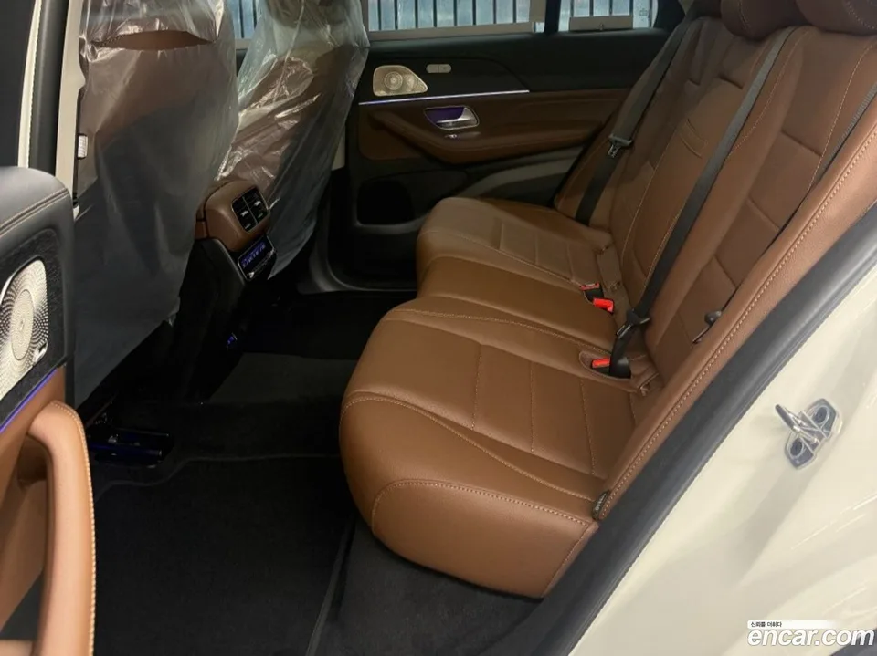 Mercedes-Benz GLE-Class GLE300d 4MATIC 2026 — миниатюра 5
