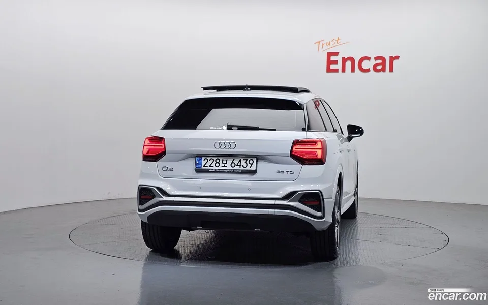 Audi Q2 35 TDI 2023 — миниатюра 4