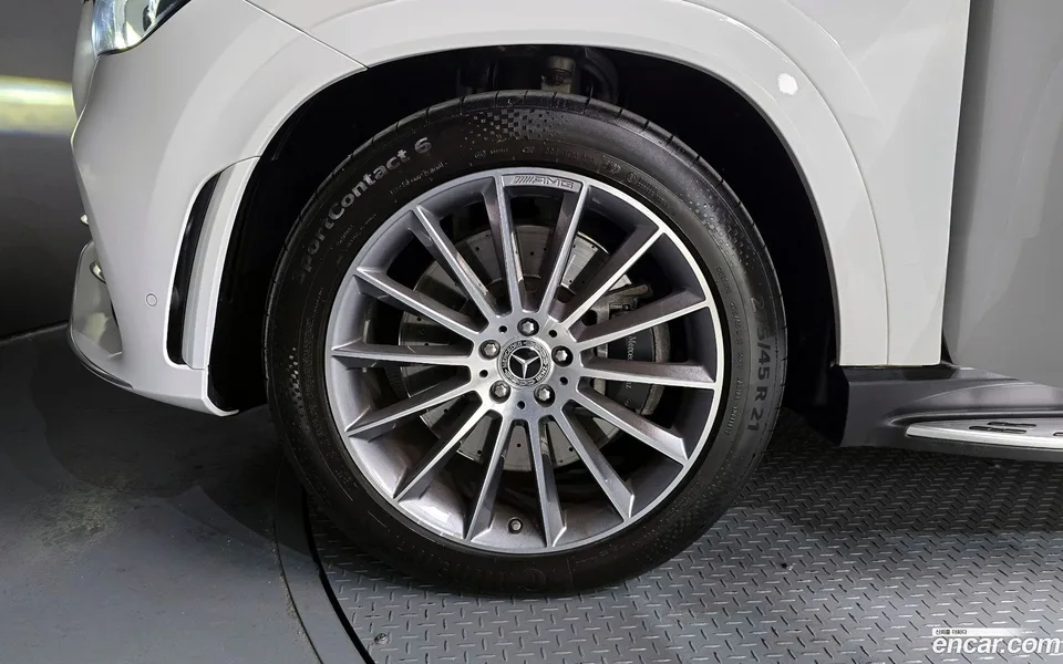 Mercedes-Benz GLE-Class GLE400d 4MATIC 2023 — миниатюра 2