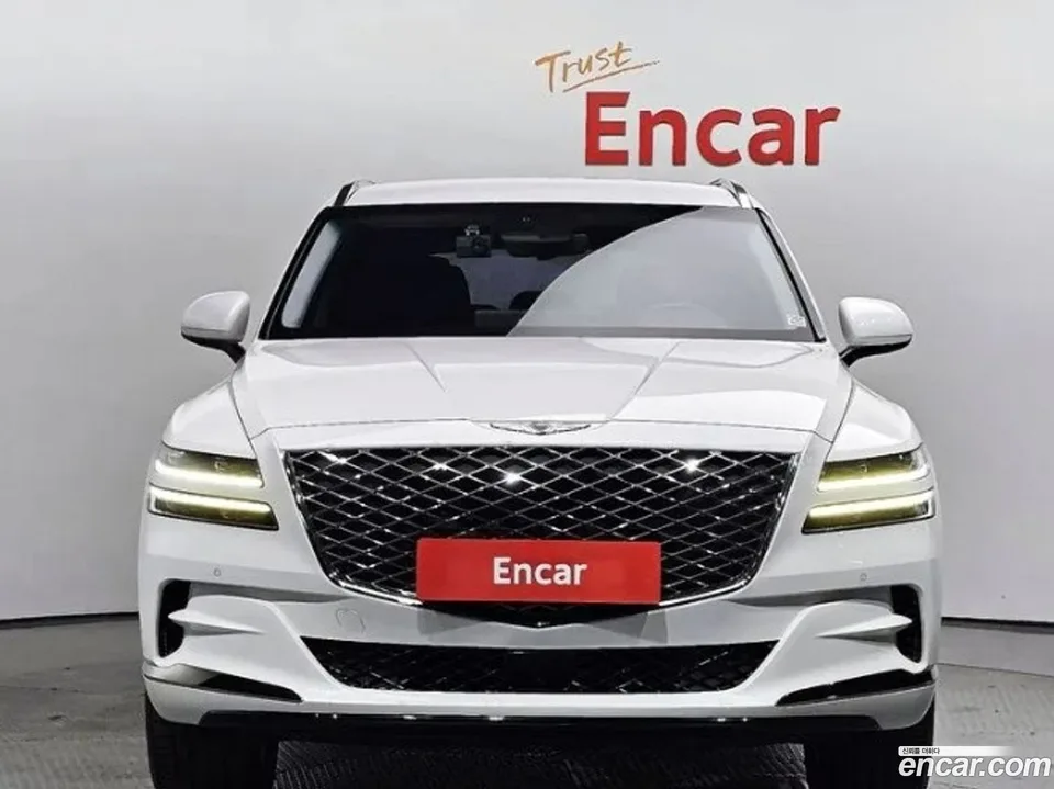 Genesis GV80 2.5T AWD 2022 — фото 1, купить с доставкой в Москву