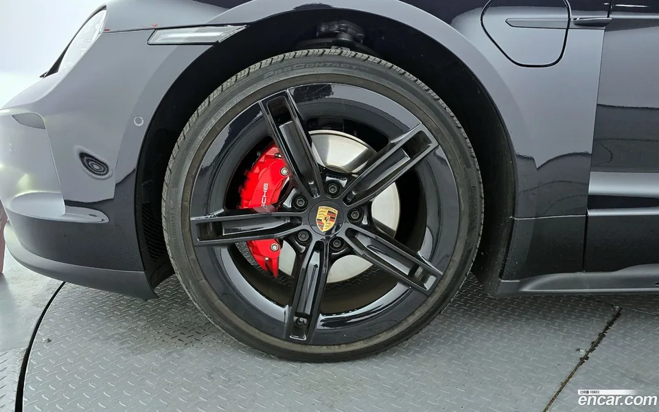 Porsche Taycan 4S 2024 — миниатюра 5