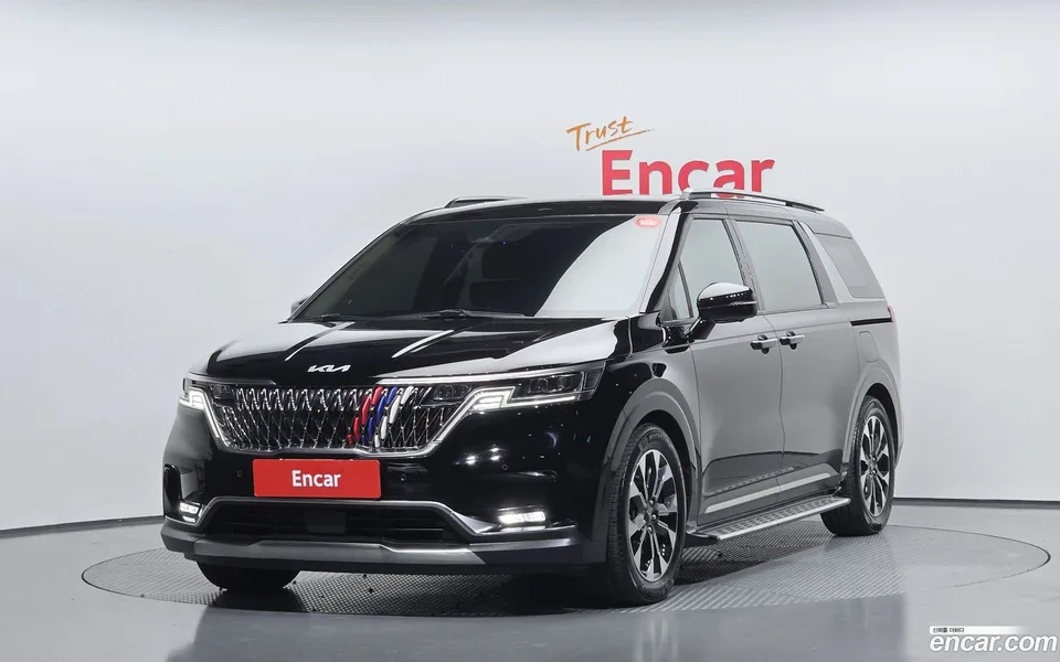 Kia Carnival 9 2022 — фото 1, купить с доставкой в Москву