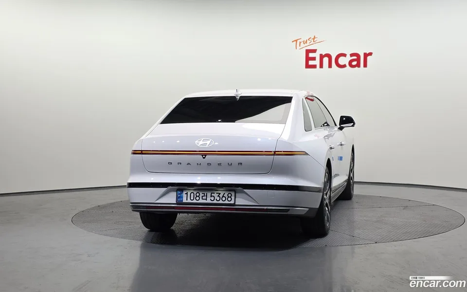 Hyundai Grandeur Hybrid 2025 — миниатюра 4