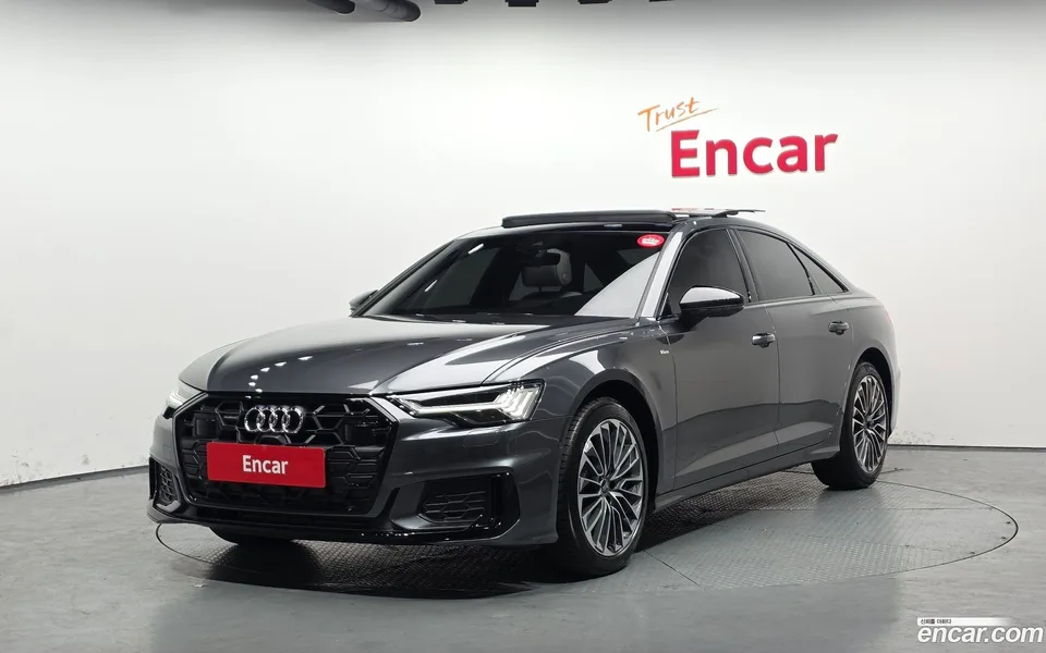 Audi A6 45 TFSI 2025 — фото 1, купить с доставкой в Москву