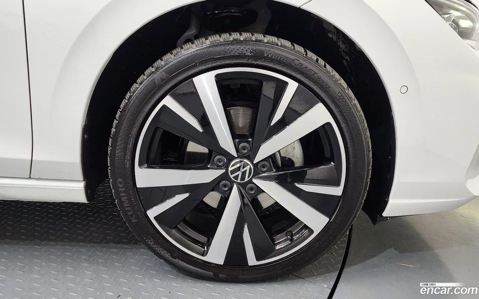 Volkswagen Golf 2.0 TDI 2025 — миниатюра 2