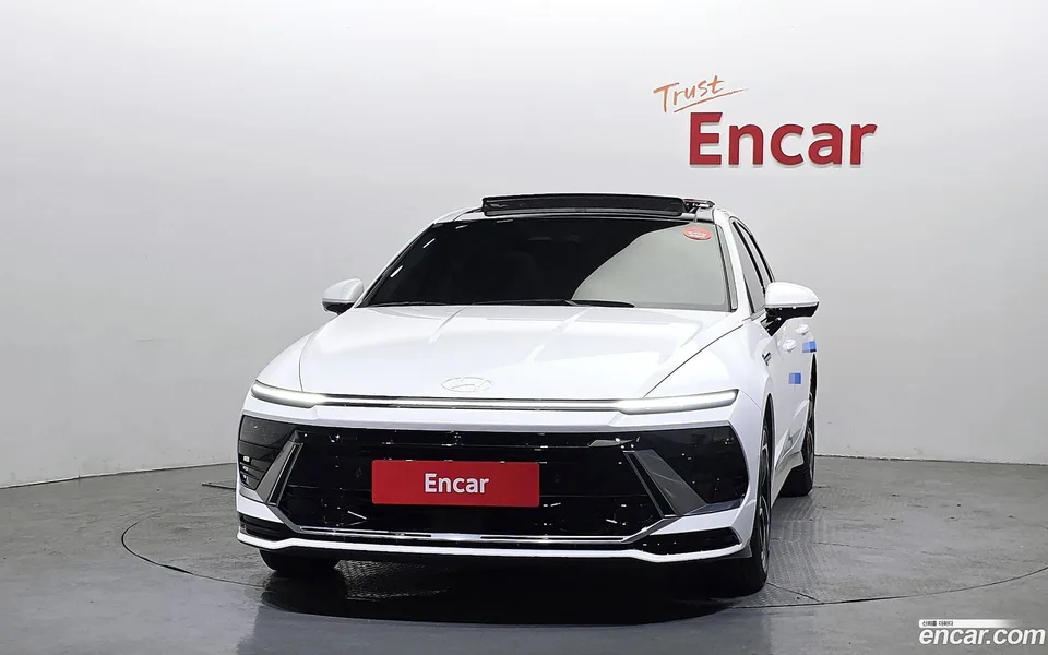 Hyundai Sonata The Edge Hybrid 2024 — миниатюра 3