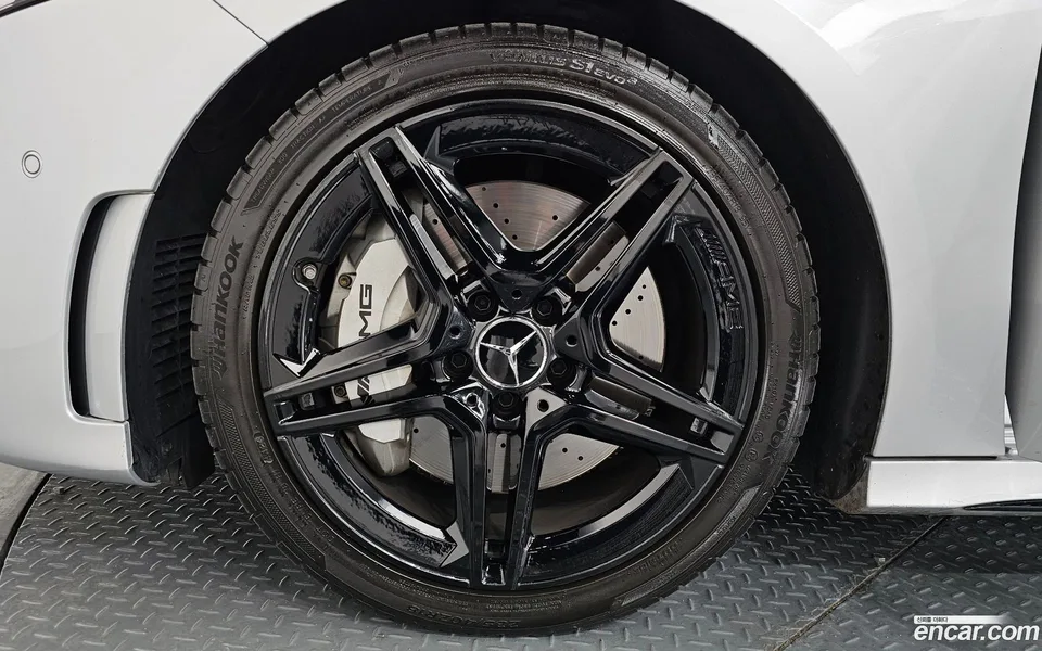 Mercedes-Benz A-Class AMG A35 4MATIC 2023 — миниатюра 2