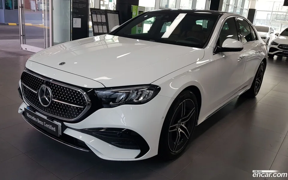 Mercedes-Benz E-Class E200 AMG Line 2025 — фото 1, купить с доставкой в Москву