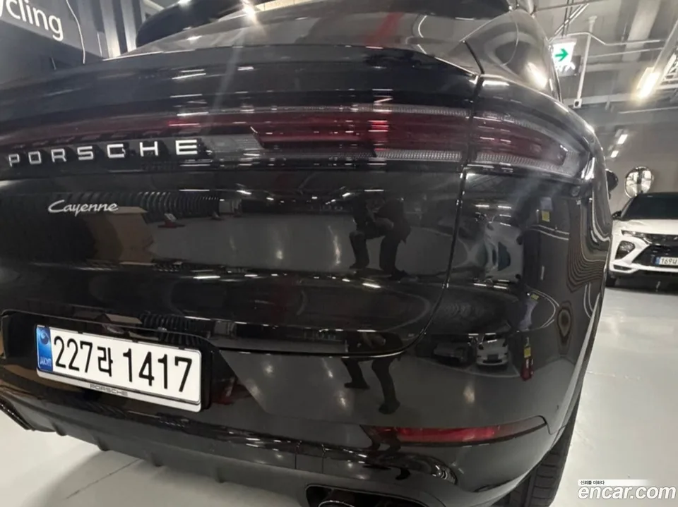 Porsche Cayenne 3.0 2025 — миниатюра 2