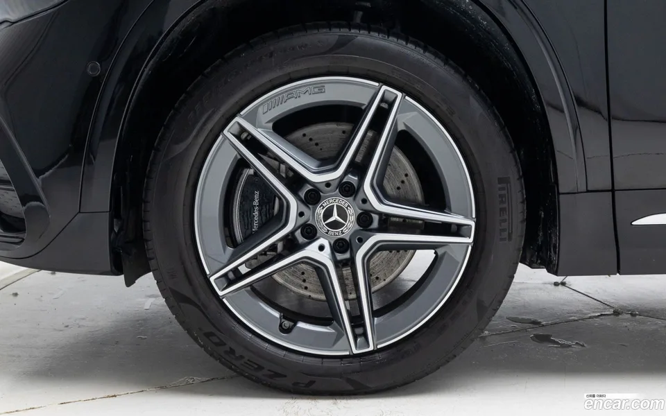 Mercedes-Benz GLA-Class GLA250 4MATIC 2025 — миниатюра 2