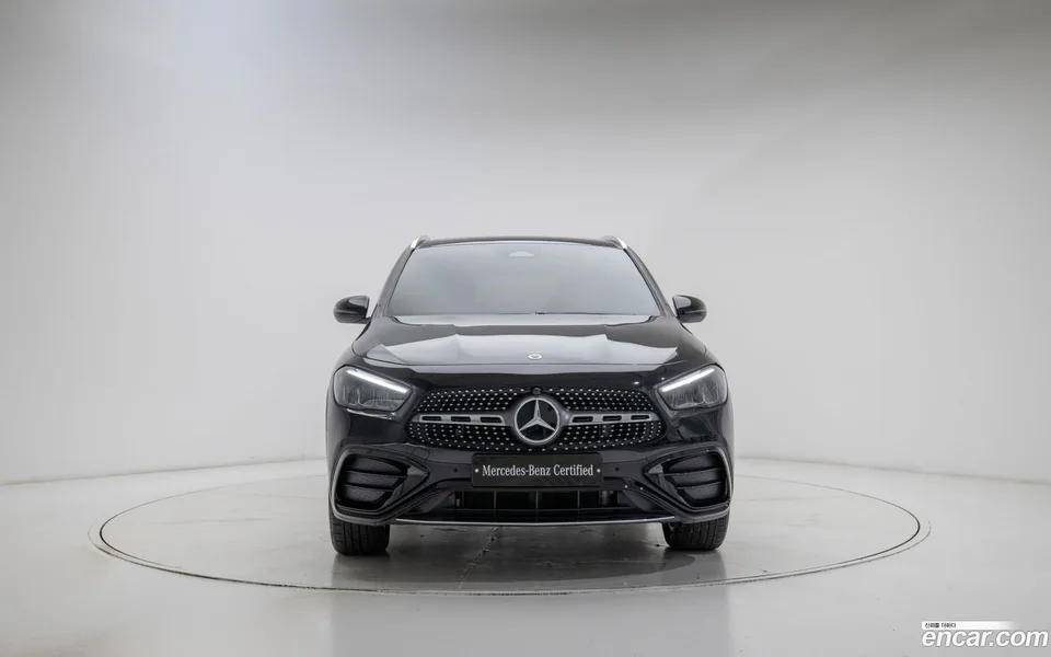 Mercedes-Benz GLA-Class GLA250 4MATIC 2025 — миниатюра 3