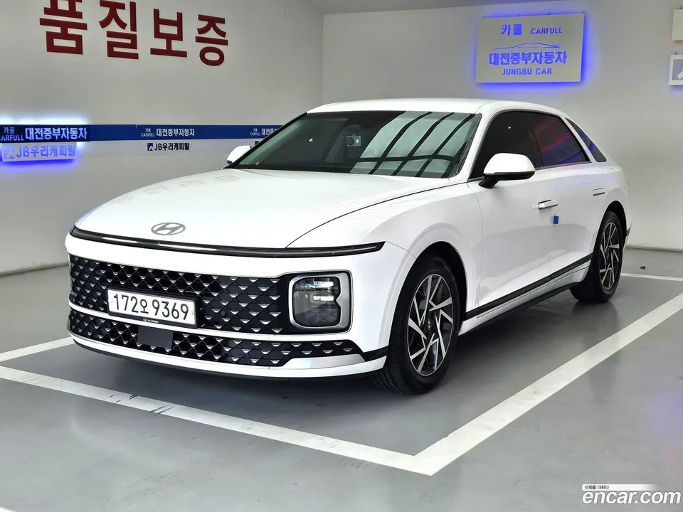Hyundai Grandeur 2.5 2WD 2023 — миниатюра 3