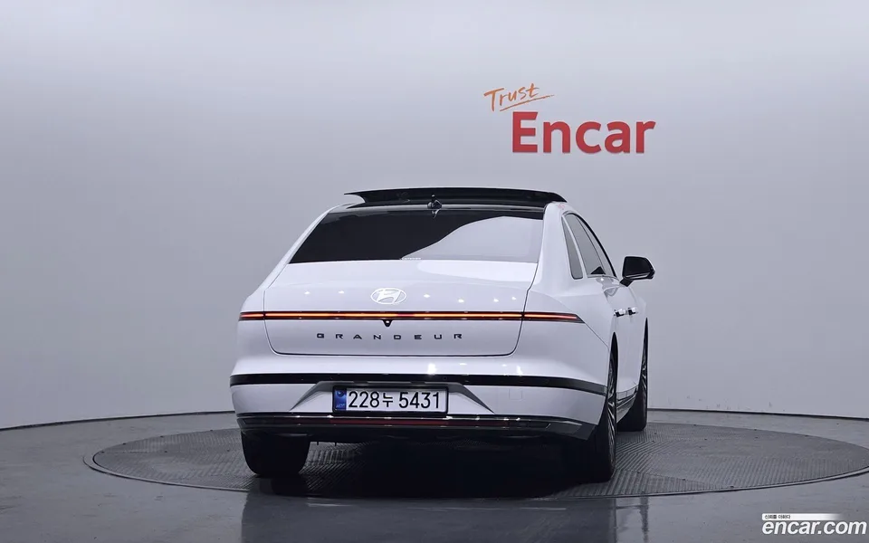 Hyundai Grandeur 2.5 2WD 2025 — миниатюра 4