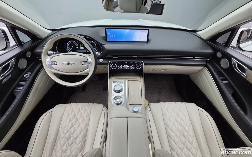 Genesis GV80 2.5T 2WD 2023 — миниатюра 2