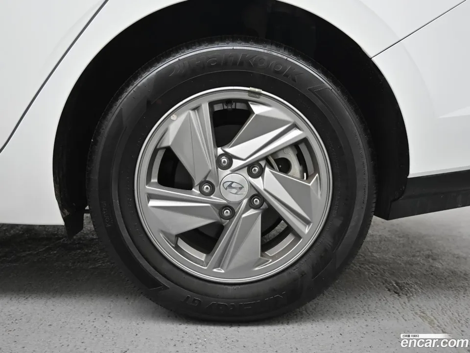 Hyundai Avante CN7 1.6 LPi 2025 — миниатюра 5