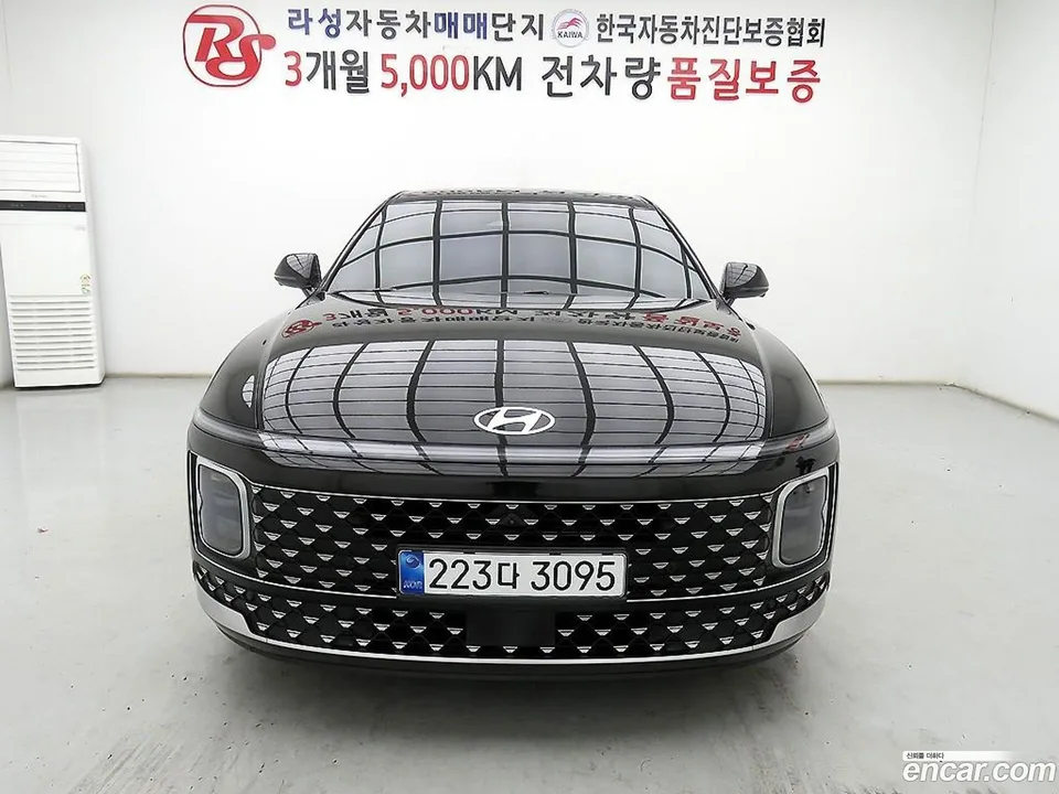 Hyundai Grandeur 2.5 2WD 2023 — миниатюра 2