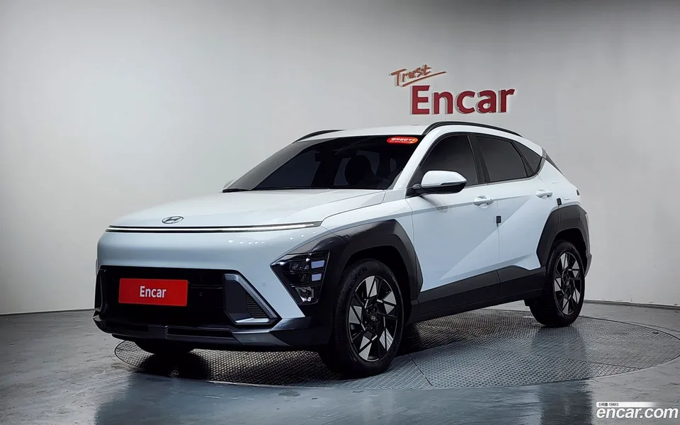 Hyundai Kona 1.6 2WD 2024 — фото 1, купить с доставкой в Москву