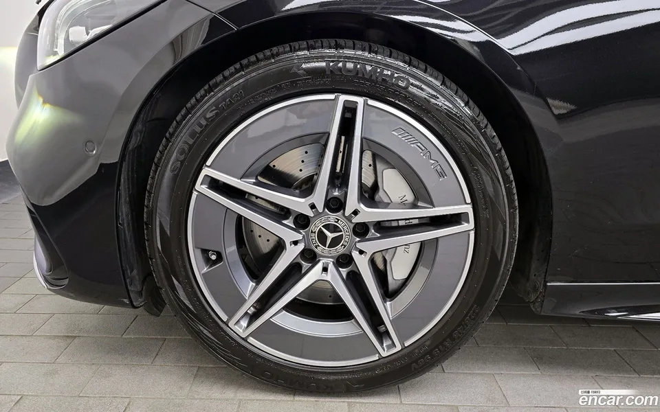 Mercedes-Benz C-Class C200 AMG Line 2024 — миниатюра 2