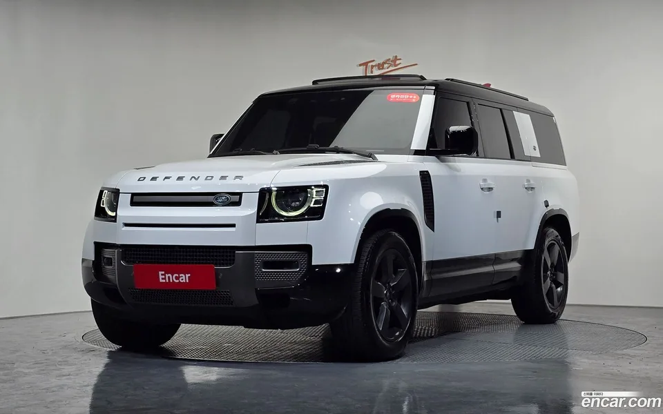 Land Rover Defender 130 D300 X- HSE 2024 — фото 1, купить с доставкой в Москву