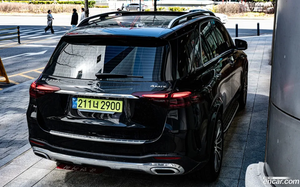 Mercedes-Benz GLE-Class GLE450 4MATIC 2025 — миниатюра 2
