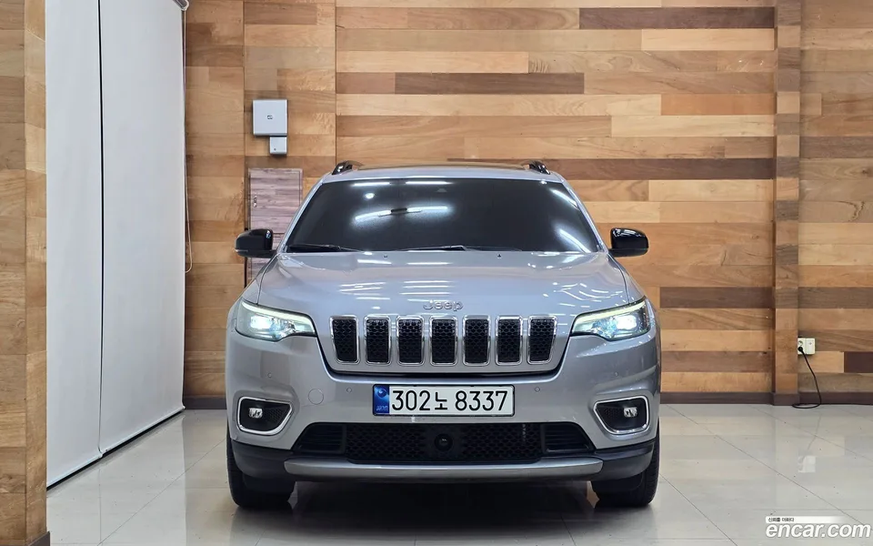 Jeep Cherokee 2.4 2WD 2022 — миниатюра 3