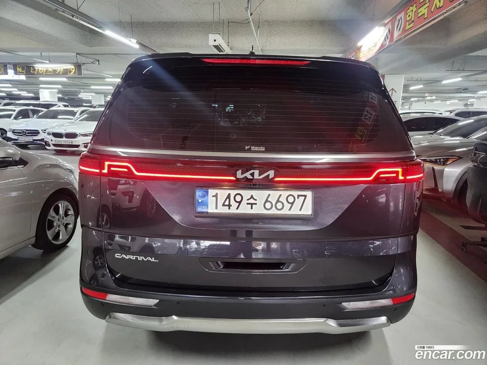Kia Carnival 7 2022 — thumbnail 4