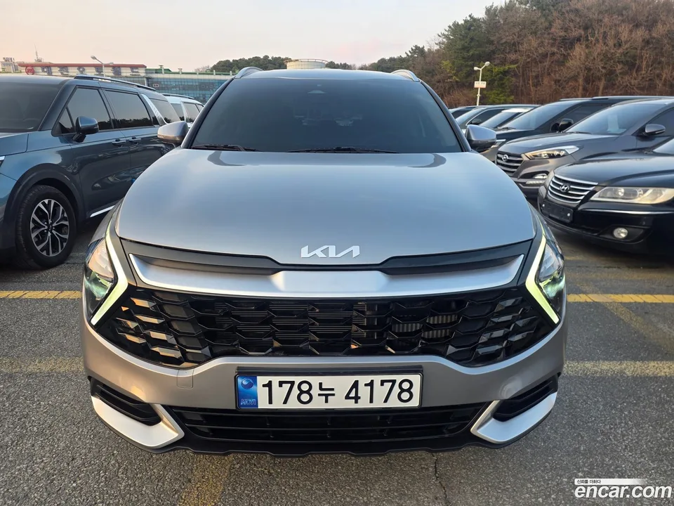 Kia Sportage 2.0 4WD 2022 — миниатюра 3