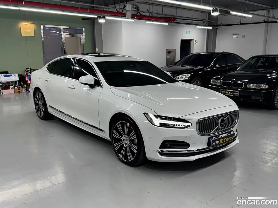 Volvo S90 B6 AWD 2023 — миниатюра 3