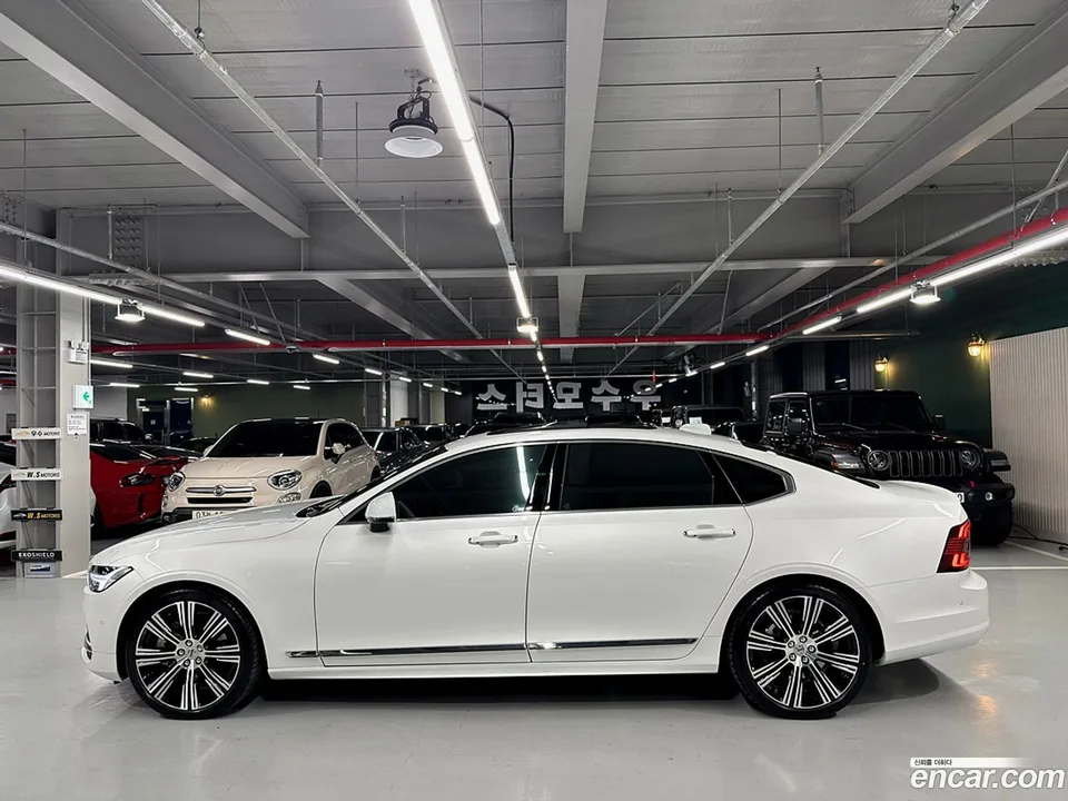 Volvo S90 B6 AWD 2023 — миниатюра 4