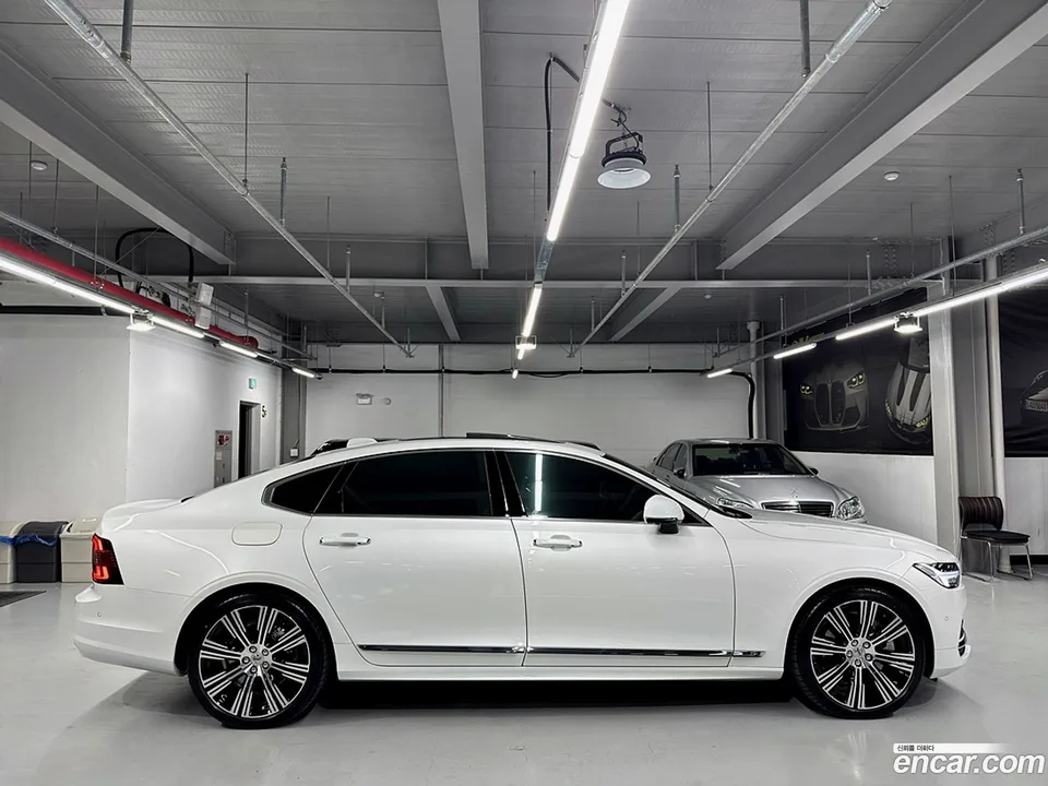 Volvo S90 B6 AWD 2023 — миниатюра 5