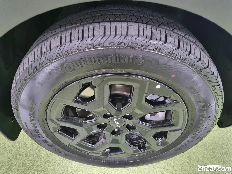 Kia Sorento HEV 1.6 2WD 2023 — миниатюра 5