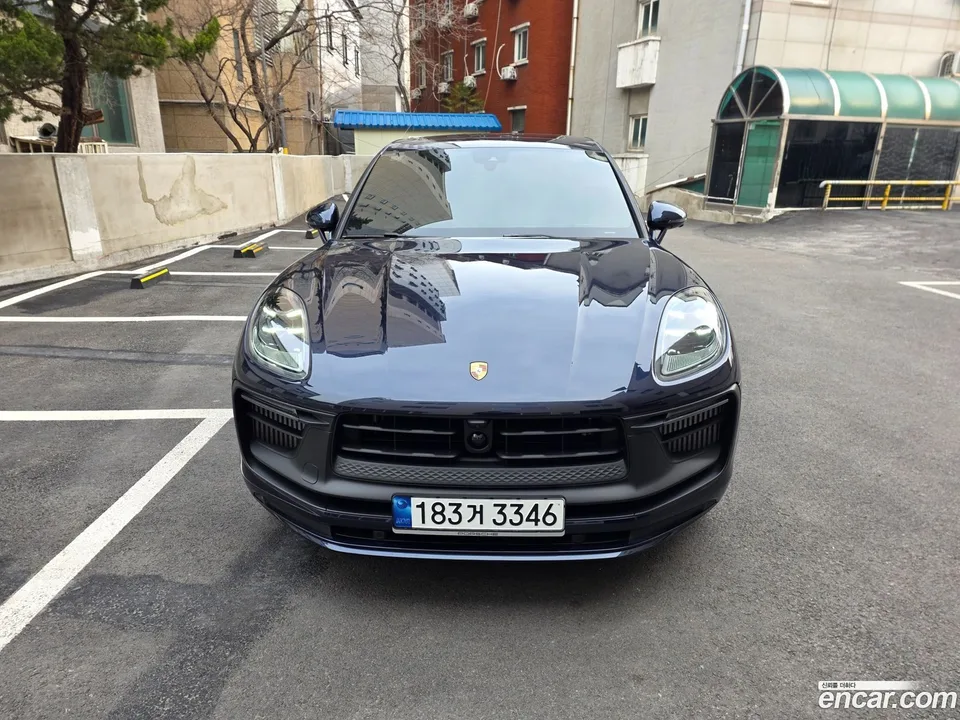 Porsche Macan 2.9 GTS 2023 — миниатюра 3