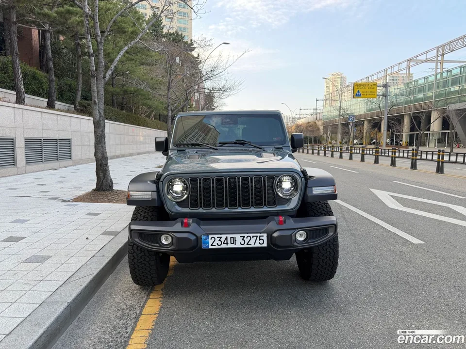 Jeep Wrangler 2.0 4 2025 — миниатюра 2