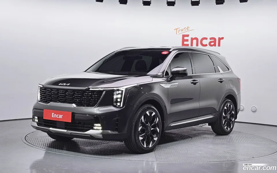 Kia Sorento 2.2 2WD 2025 — фото 1, купить с доставкой в Москву