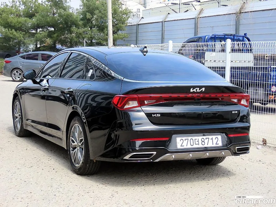 Kia K5 Hybrid 2022 — миниатюра 3