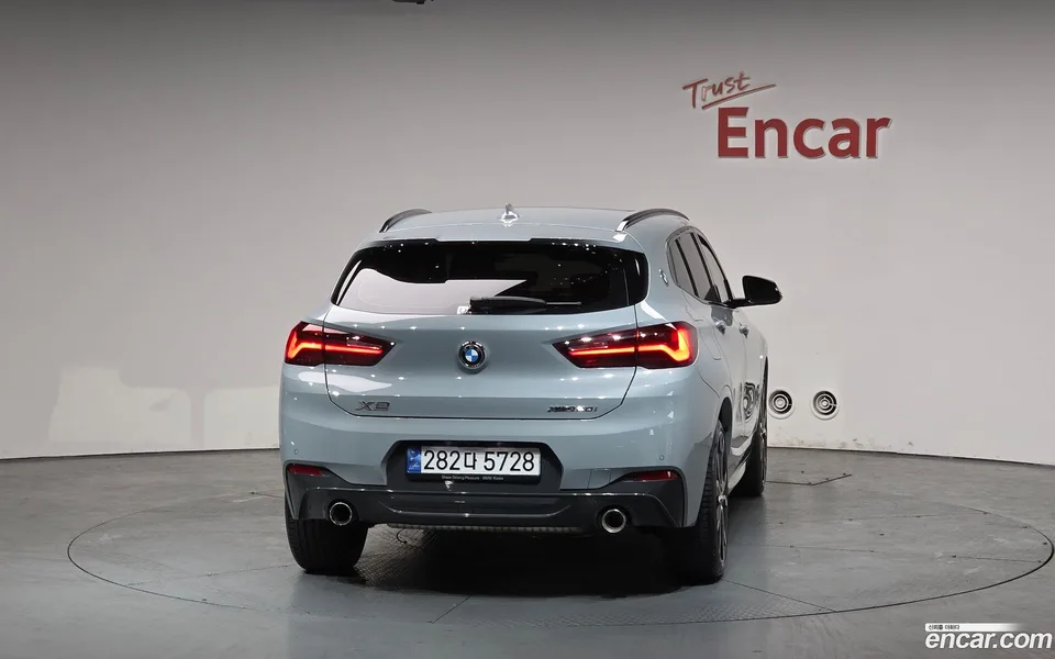 BMW X2 xDrive20i M 2022 — миниатюра 4