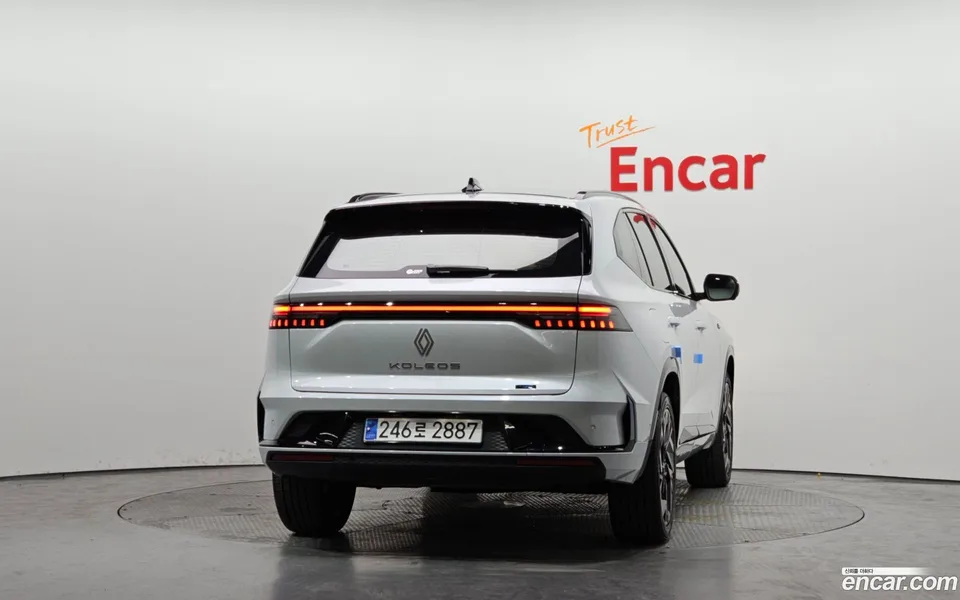 Renault Samsung Grand Koleos 1.5 E-TECH 2WD 2024 — миниатюра 4