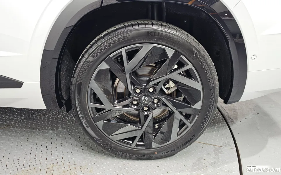 Renault Samsung Grand Koleos 1.5 E-TECH 2WD 2024 — миниатюра 5